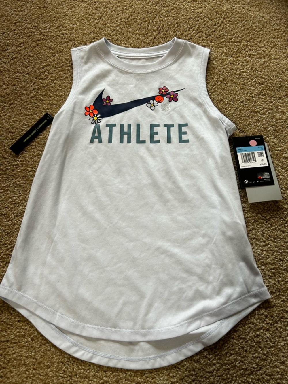 NWT Nike Tank M